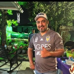 Meet your Posher, Fernando